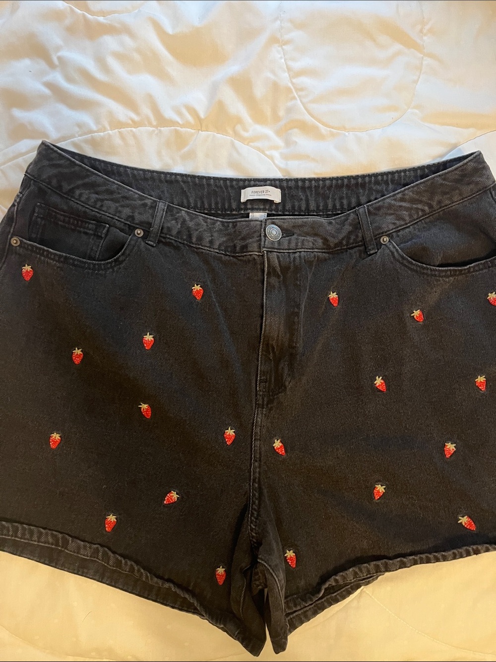 Forever 21 Strawberry black denim shorts 18